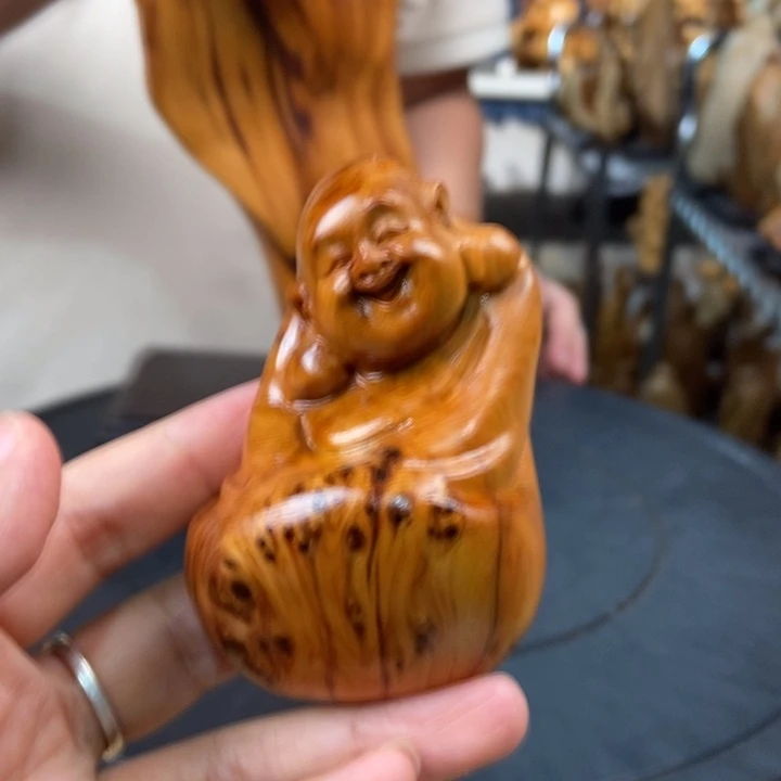 柏木（崖柏）手把件