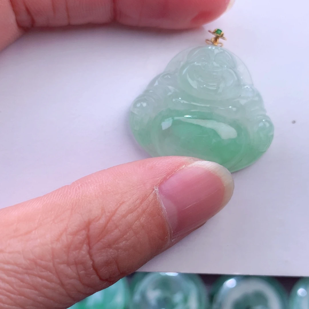 翡翠吊坠(不含链)18K金镶嵌