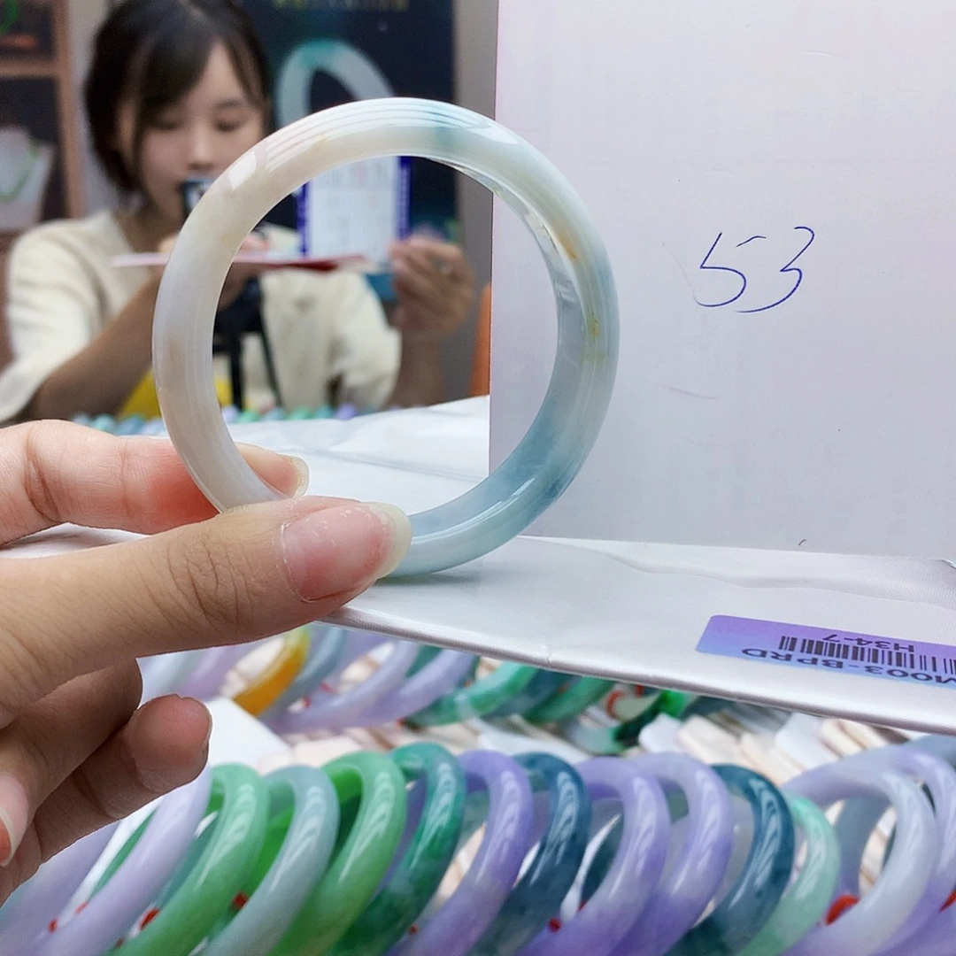 翡翠手镯未镶嵌x