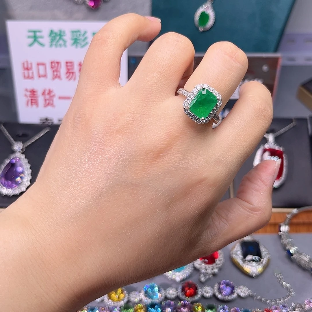 祖母绿戒指银S925镶嵌104