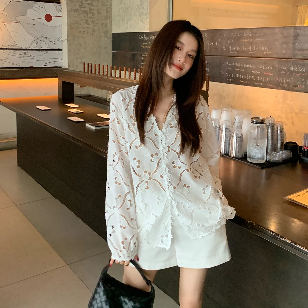 【简语繁花】RARE ZZ 法式复古白色优雅气质镂空蕾丝花边上衣女