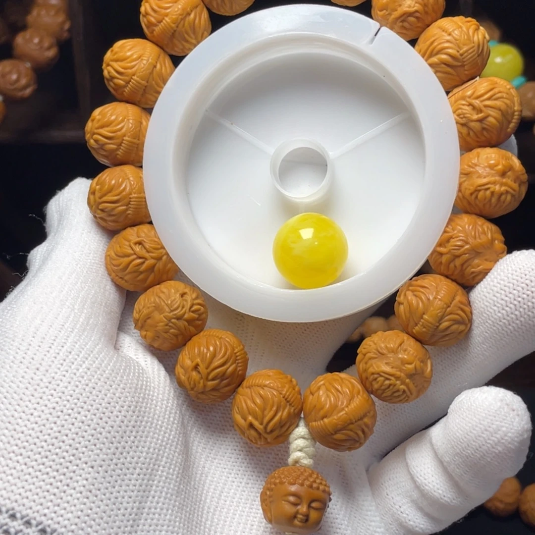 德***柜猴头核桃吊坠猴头