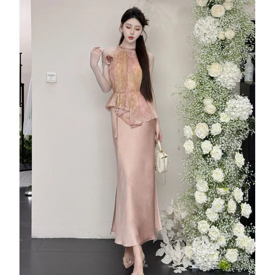 姐系贵感套装女高级挂脖上衣大方得体穿搭一整套新款气质半身裙潮