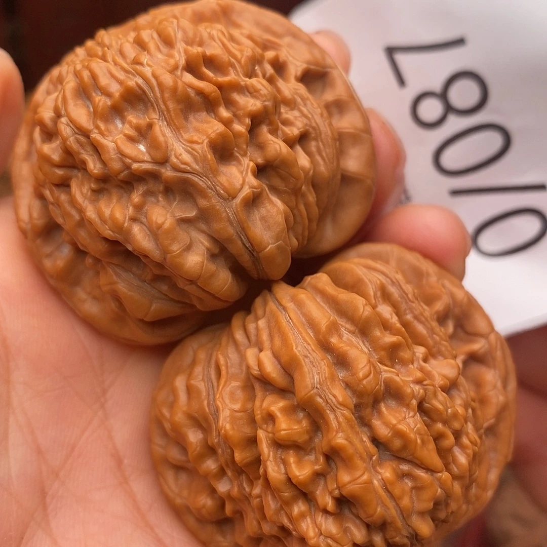 文玩核桃把件46汉高楼