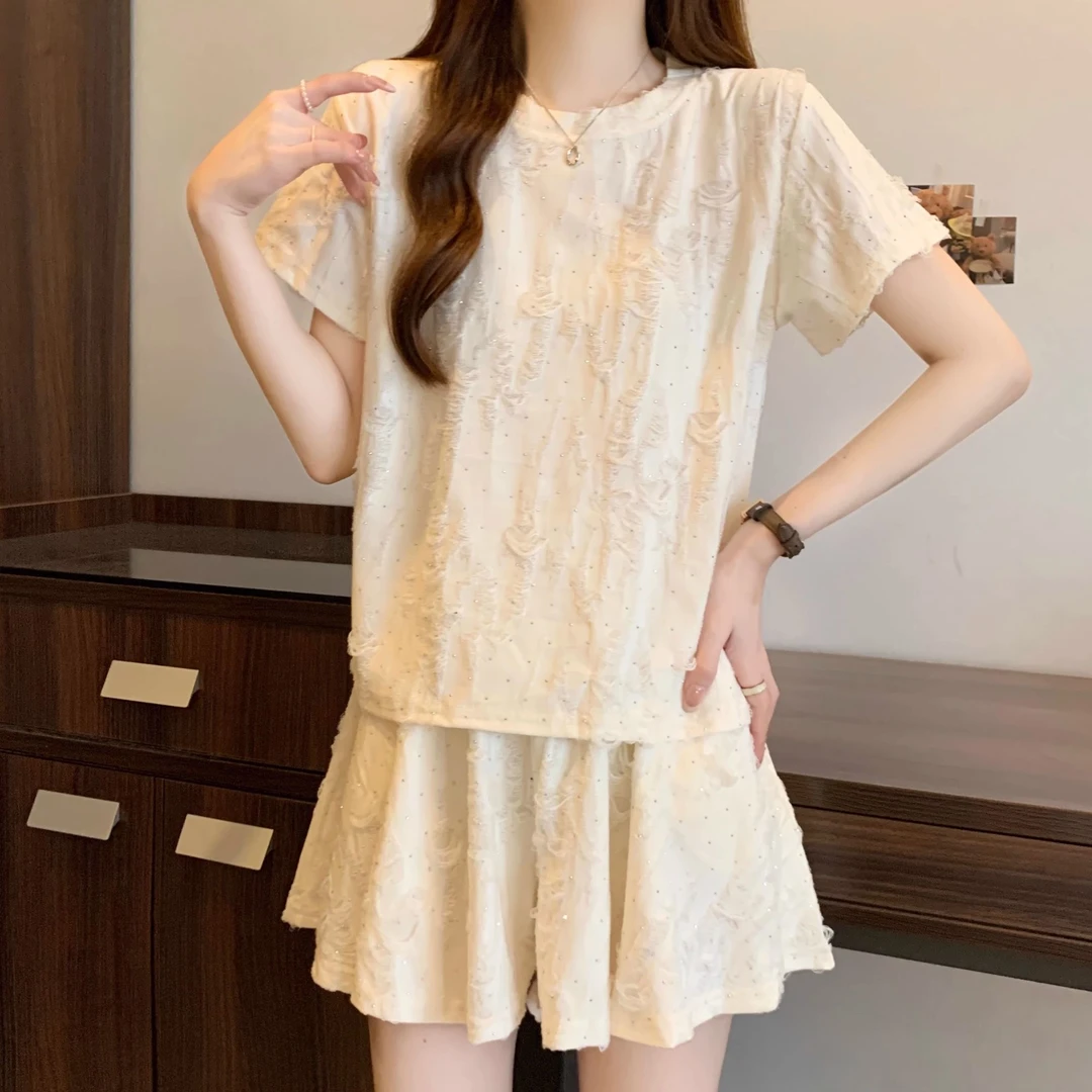 胖mm专属大码破洞亮钻两件套短袖短裤 显瘦遮肉200斤