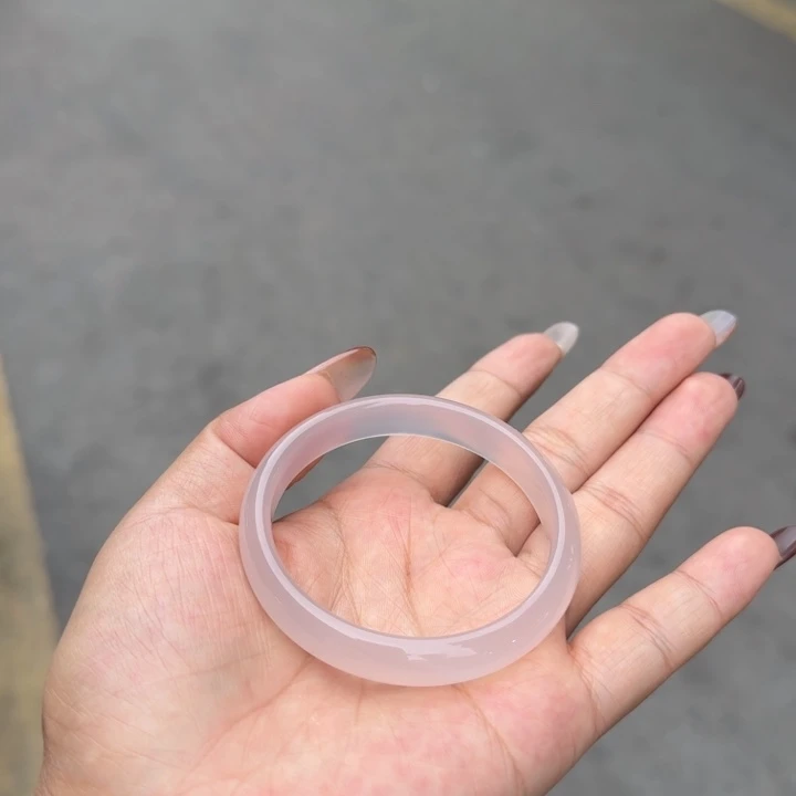 仲***夏手镯玛瑙/玉髓未镶嵌