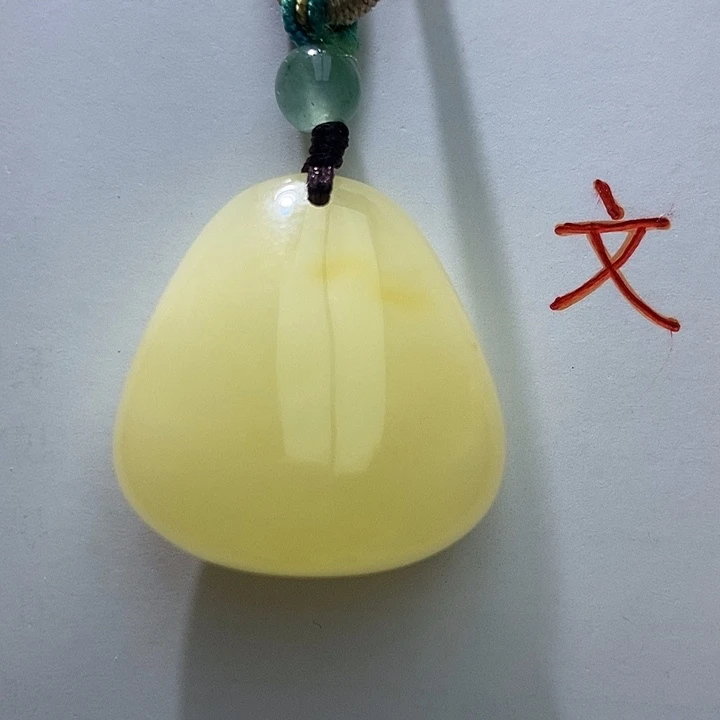 琥珀未镶嵌珠宝奇石48
