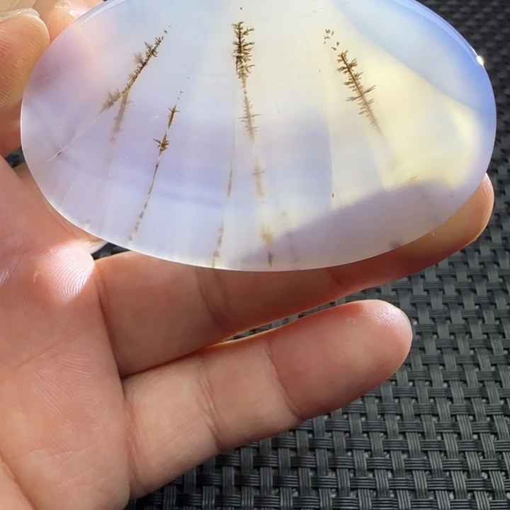 张***9玛瑙/玉髓未镶嵌颈饰