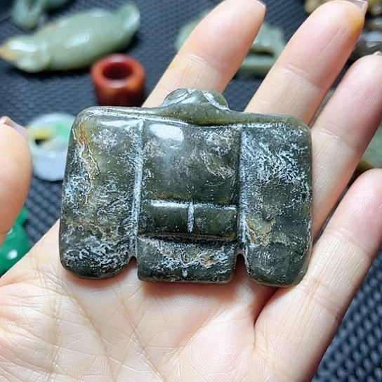 白玉菩提吊坠摆件
