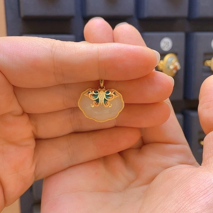 颈饰银S925镀金镶嵌和田玉