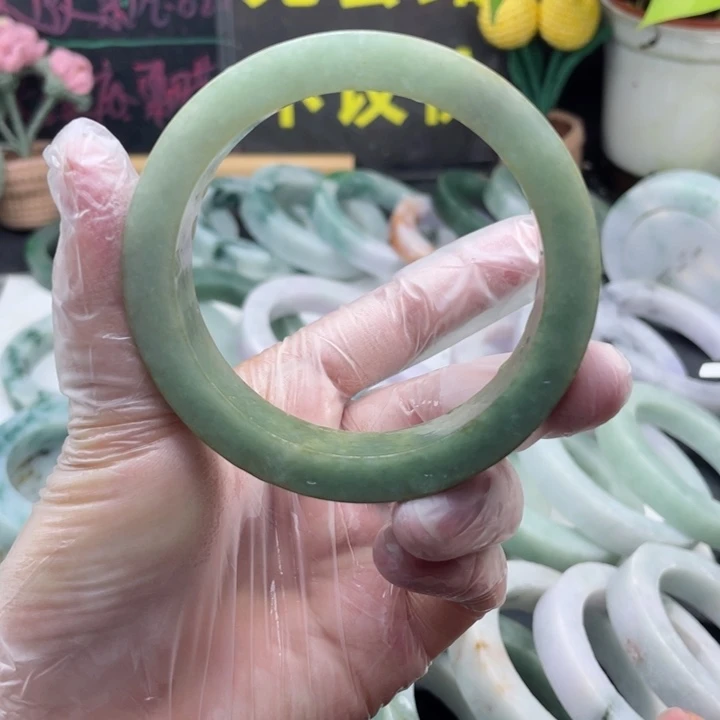 定制翡翠翡翠未镶嵌