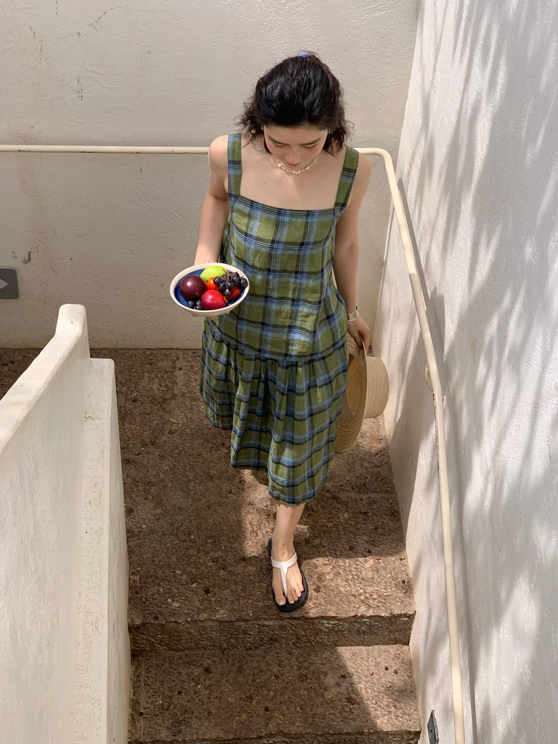 秋屿moment 自制 复古百搭宽松格子吊带套装