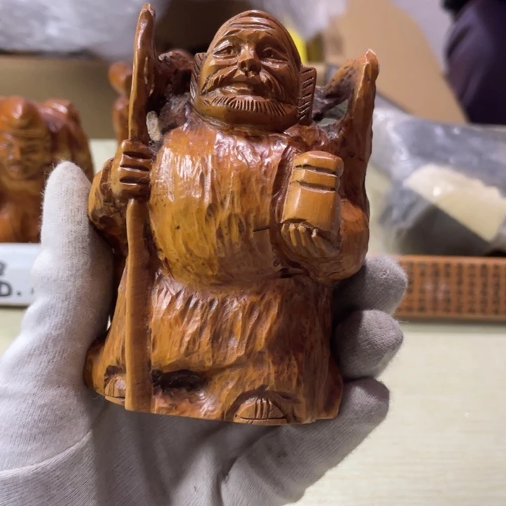 静*欢迎大家新年快乐