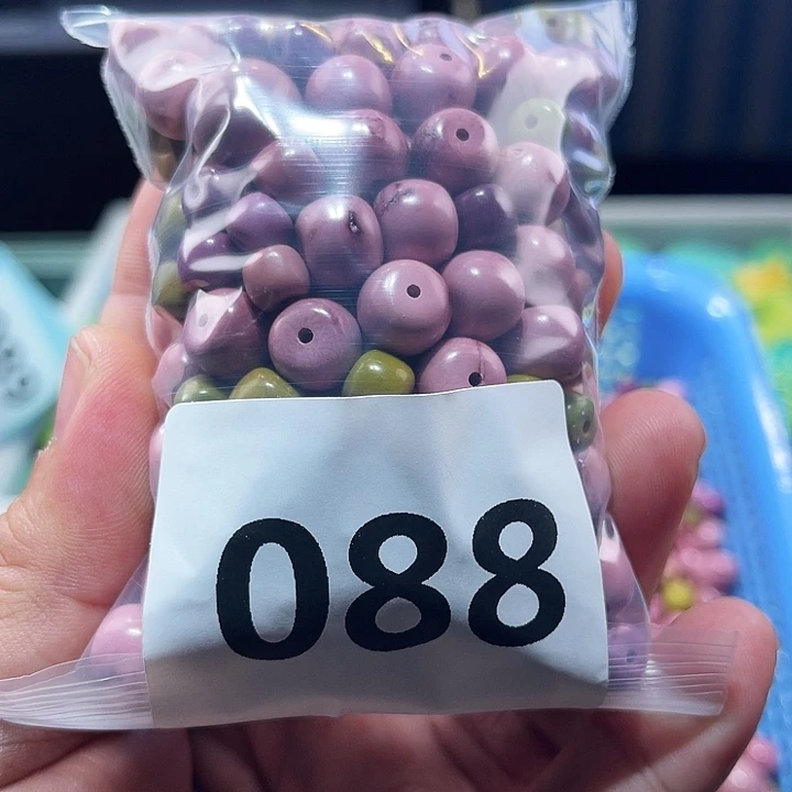 未镶嵌菱锰矿珠宝半成品