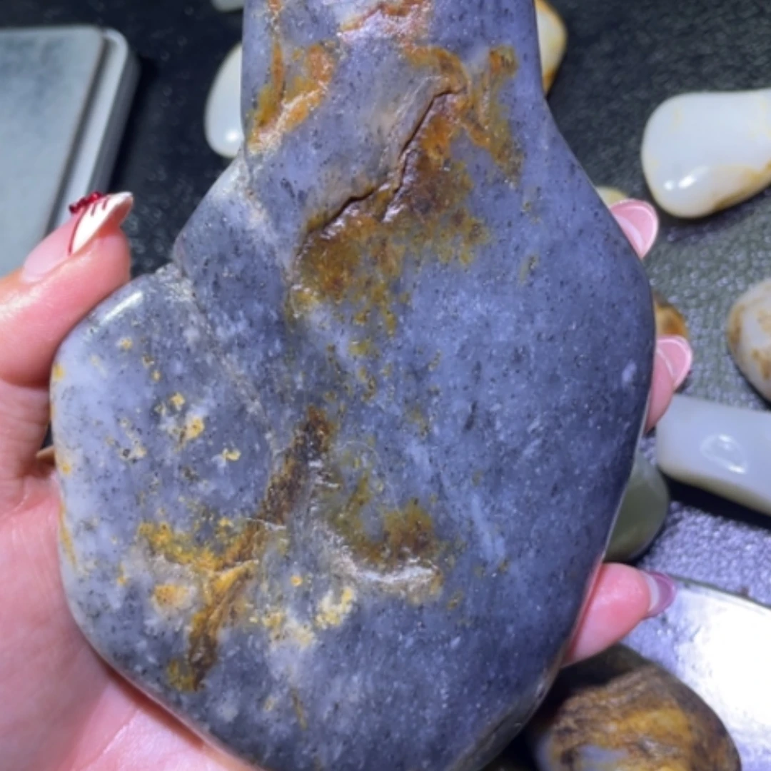 【闪购商品】颈饰未镶嵌和田玉晓**风