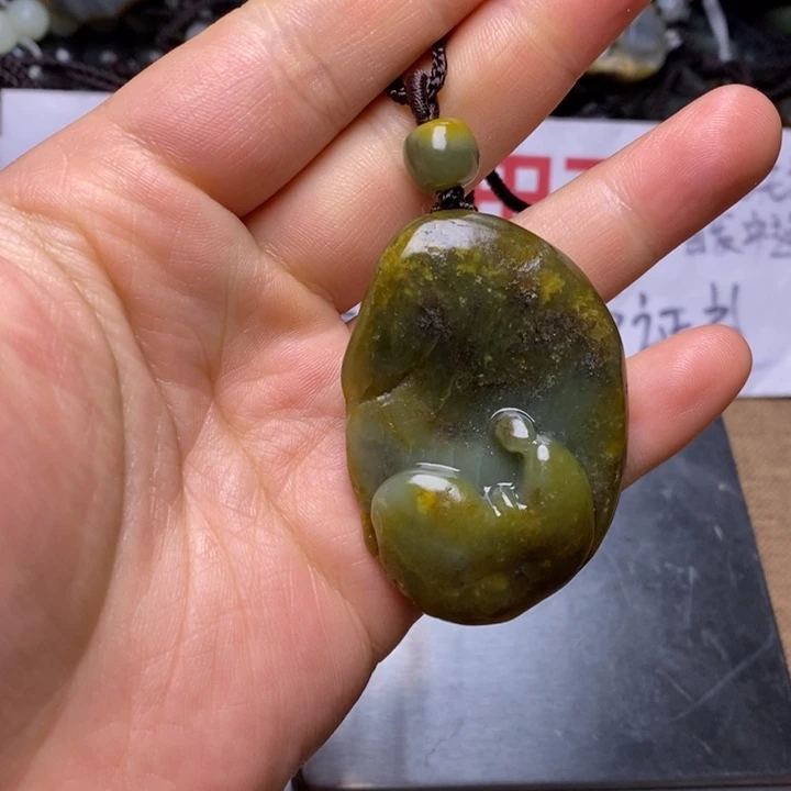 和田玉把件未镶嵌