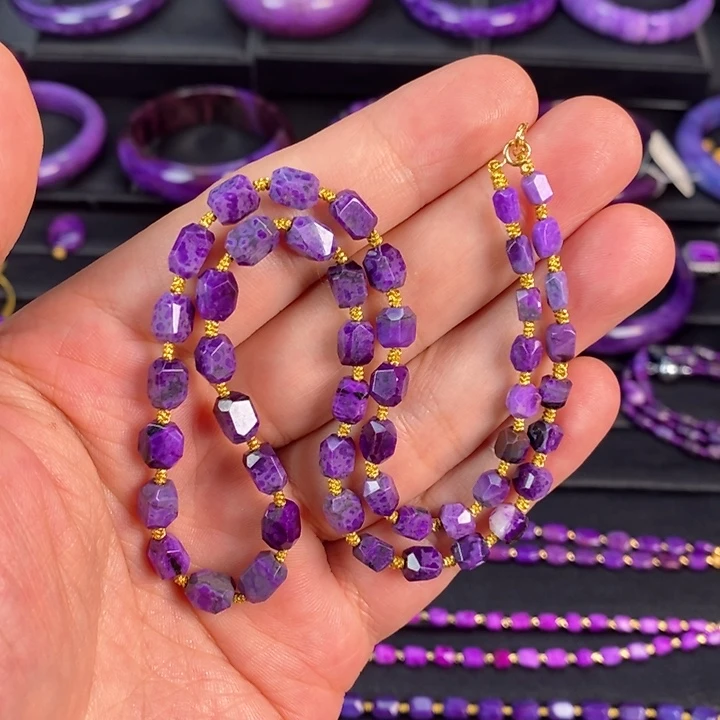 未镶嵌苏纪石（舒俱来）项链