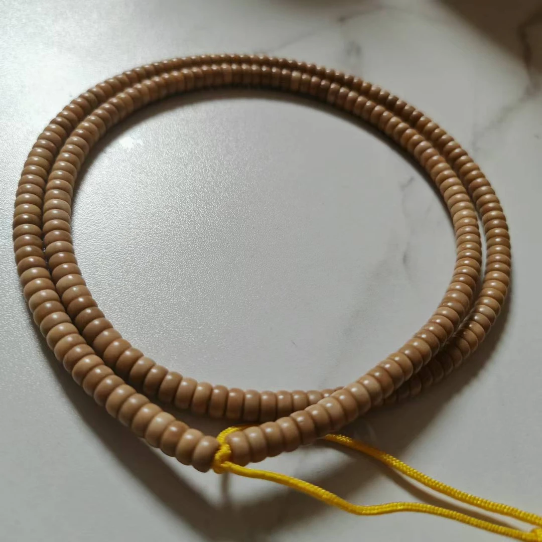 215号尺寸6mm左右龙脊菩提老料药片多圈一条《小鱼文玩》