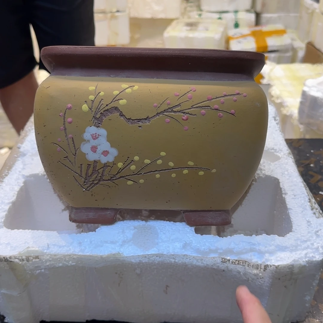 紫砂花盆瑕疵和瑕疵