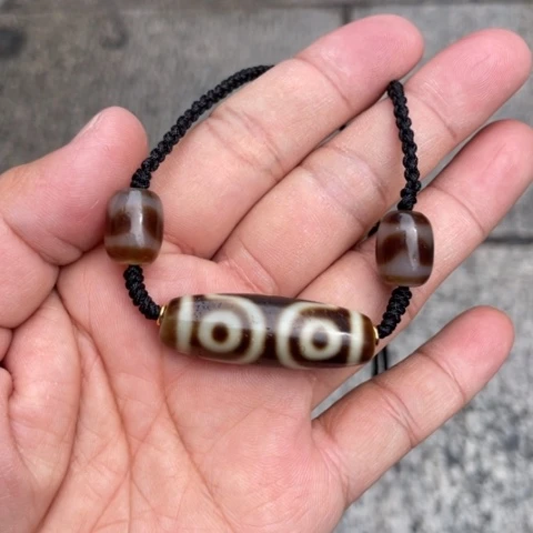 玛瑙/玉髓（覆膜）颈饰未镶嵌多样性发货