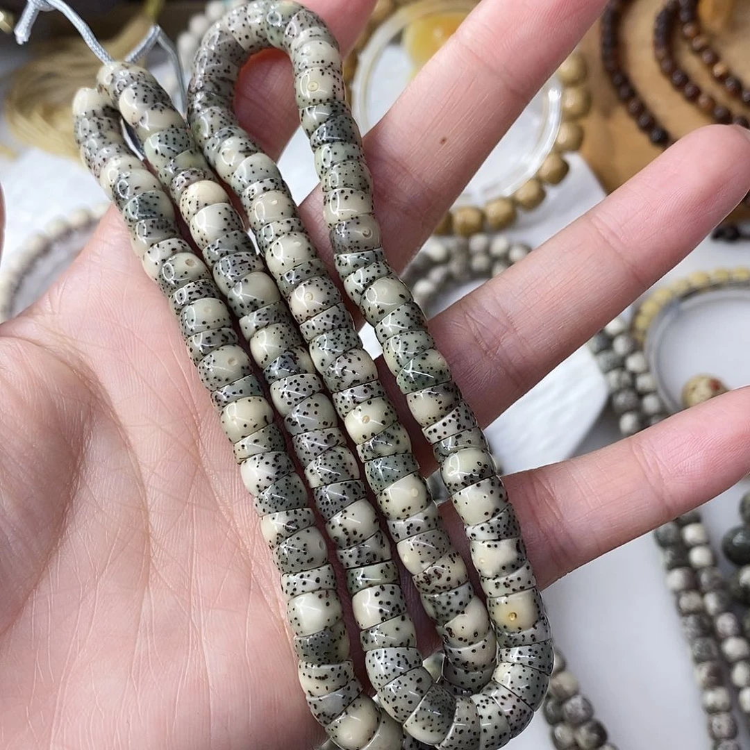 星月菩提手串H*卡8大肠头条