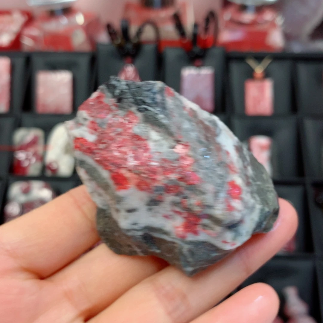 天然辰砂天然毛石