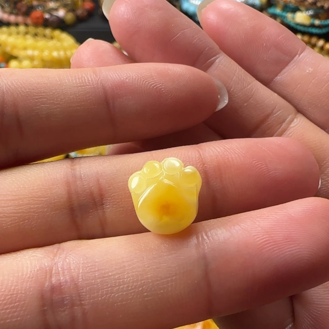蜜蜡未镶嵌颈饰蜜蜡白花蜡熊掌