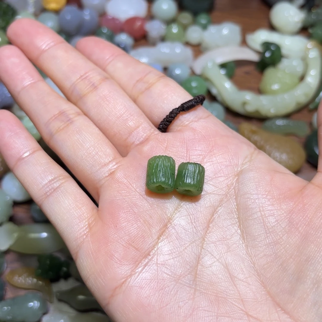 和田玉珠宝半成品未镶嵌y****Z