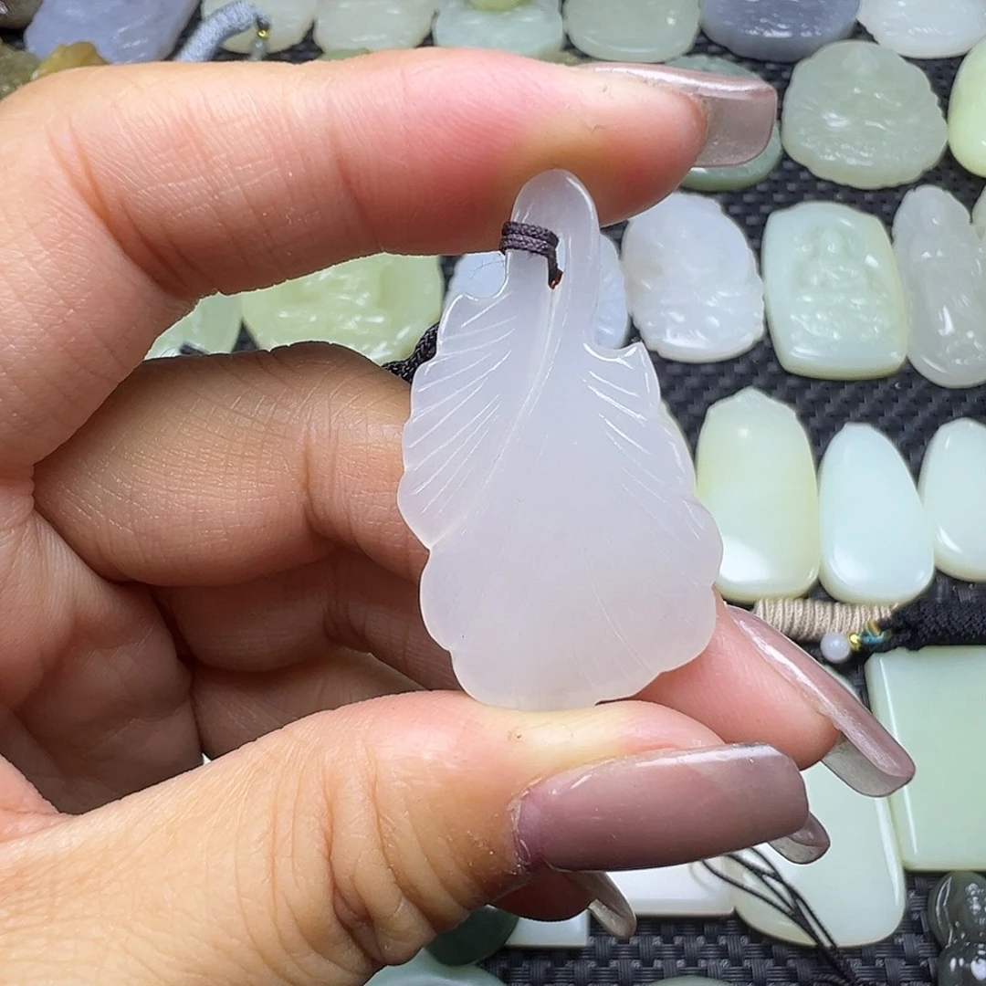 和田玉未镶嵌颈饰卡39.7（买断价，不退不换