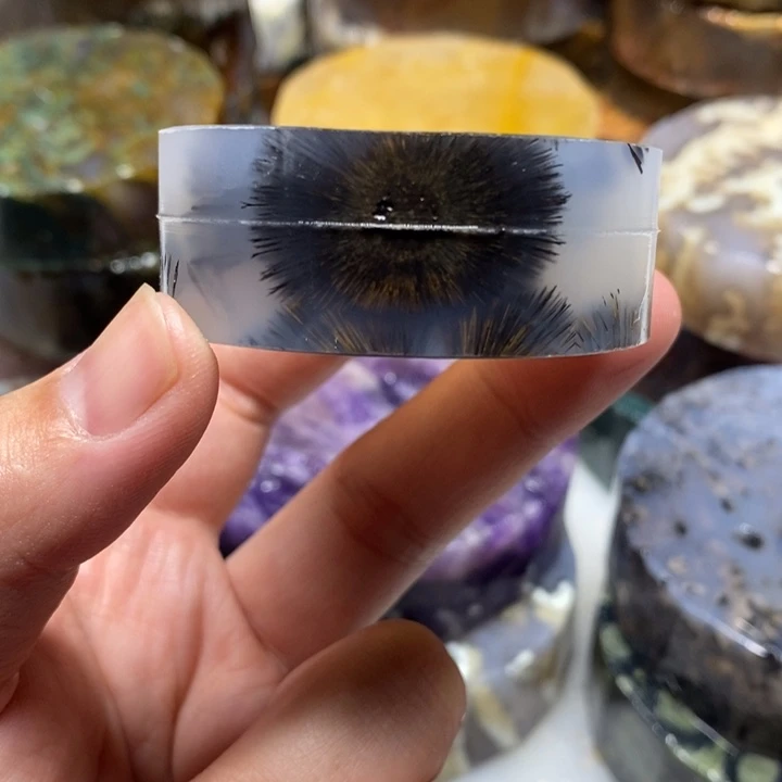 天***真定制玛瑙一个扳指