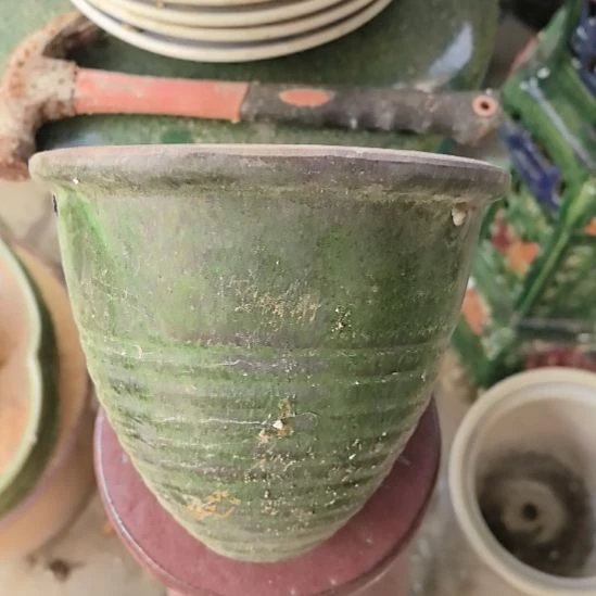 小***灰石湾陶瓷花盆1个包