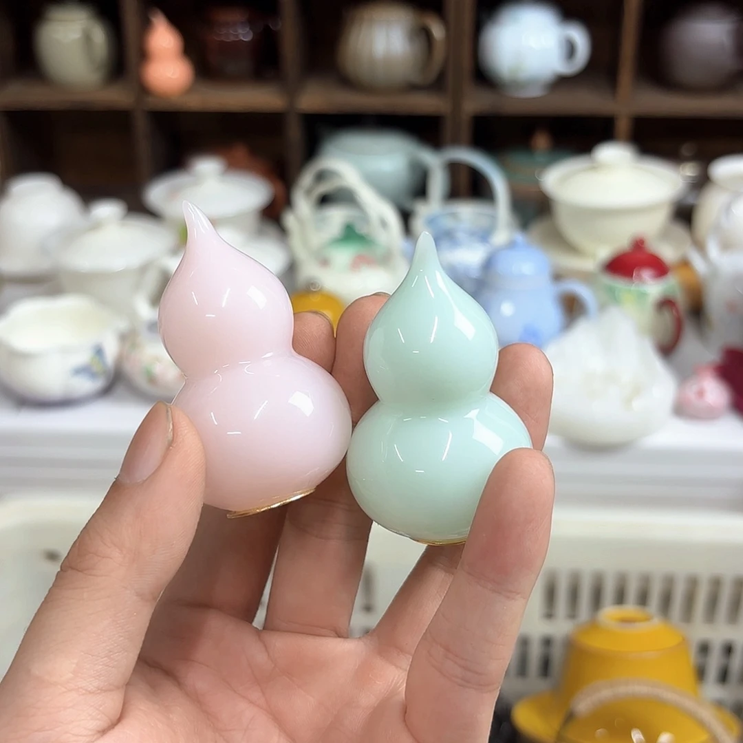 芙***莉微瑕介意的请勿下单