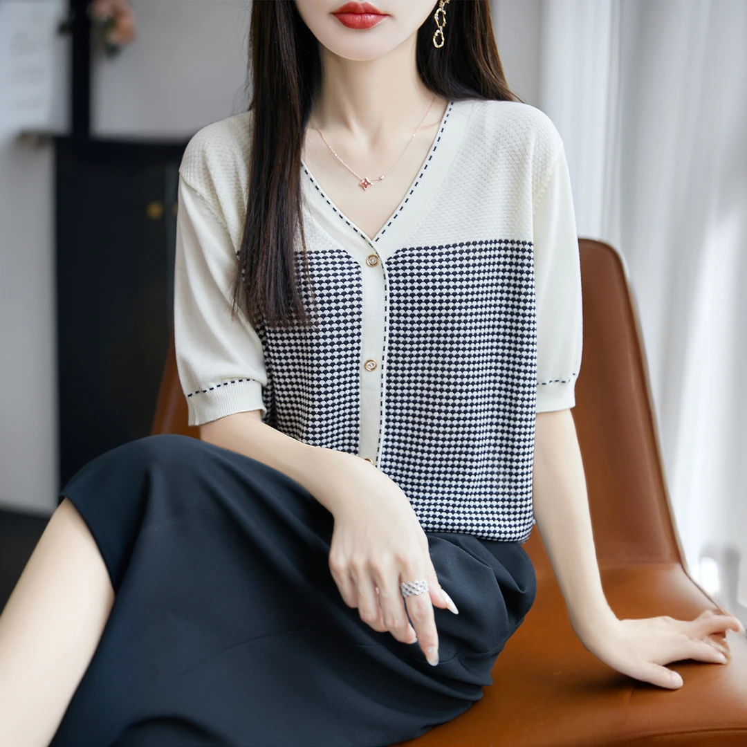 V领莱赛尔天丝短袖女T恤夏季小众薄款拼接撞色上衣宽松大码针织衫