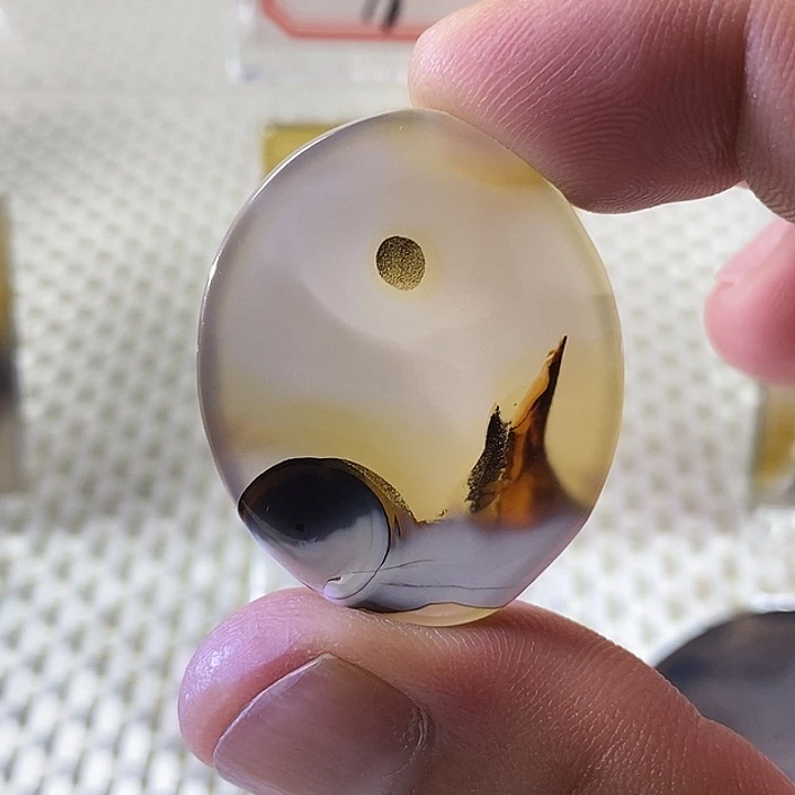 觉***子玛瑙/玉髓颈饰未镶嵌