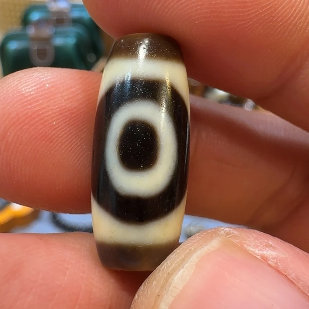 建成超顶金刚两眼