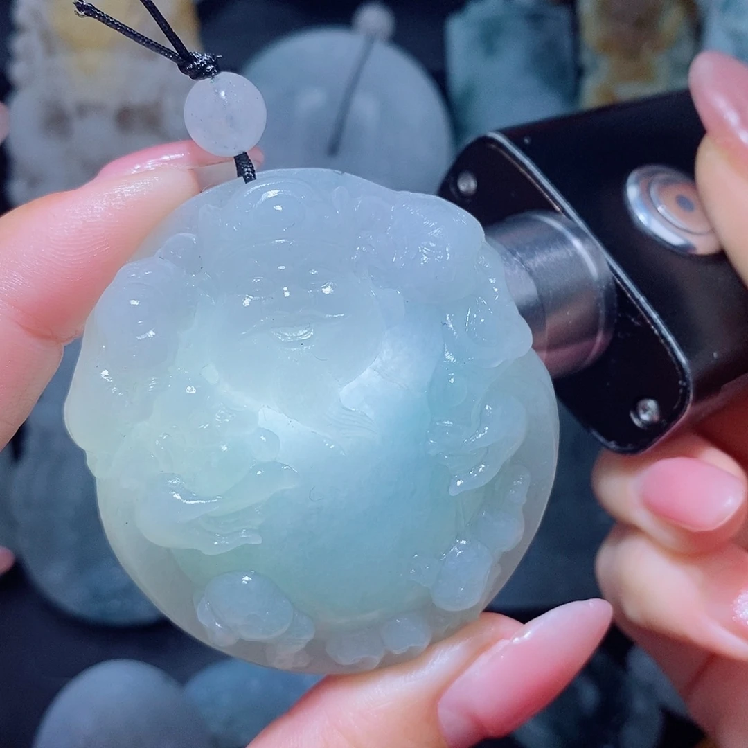 定制翡翠未镶嵌翡翠