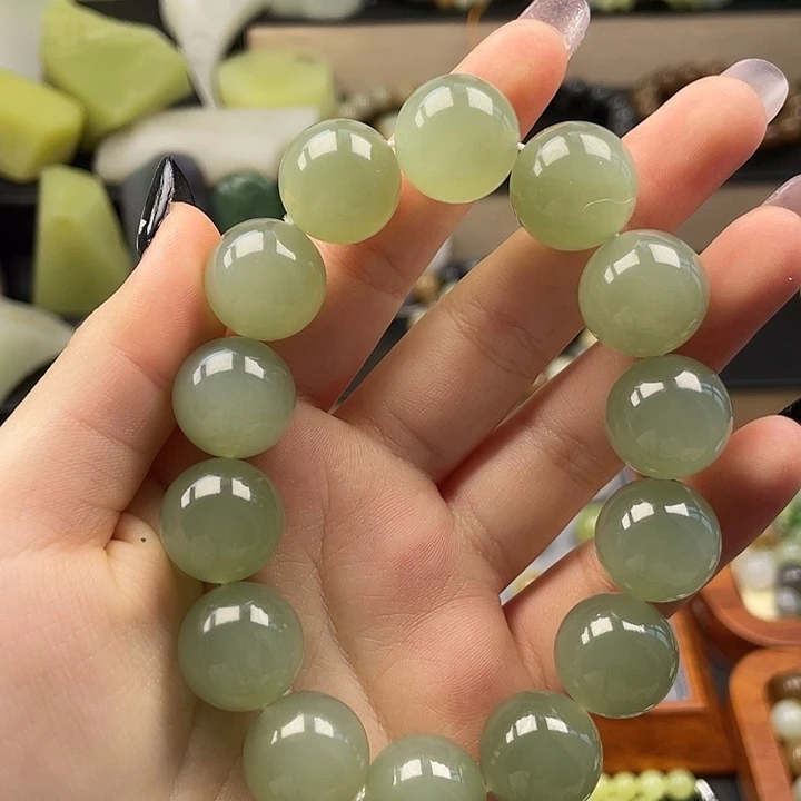 和田玉（糖玉）未镶嵌手链