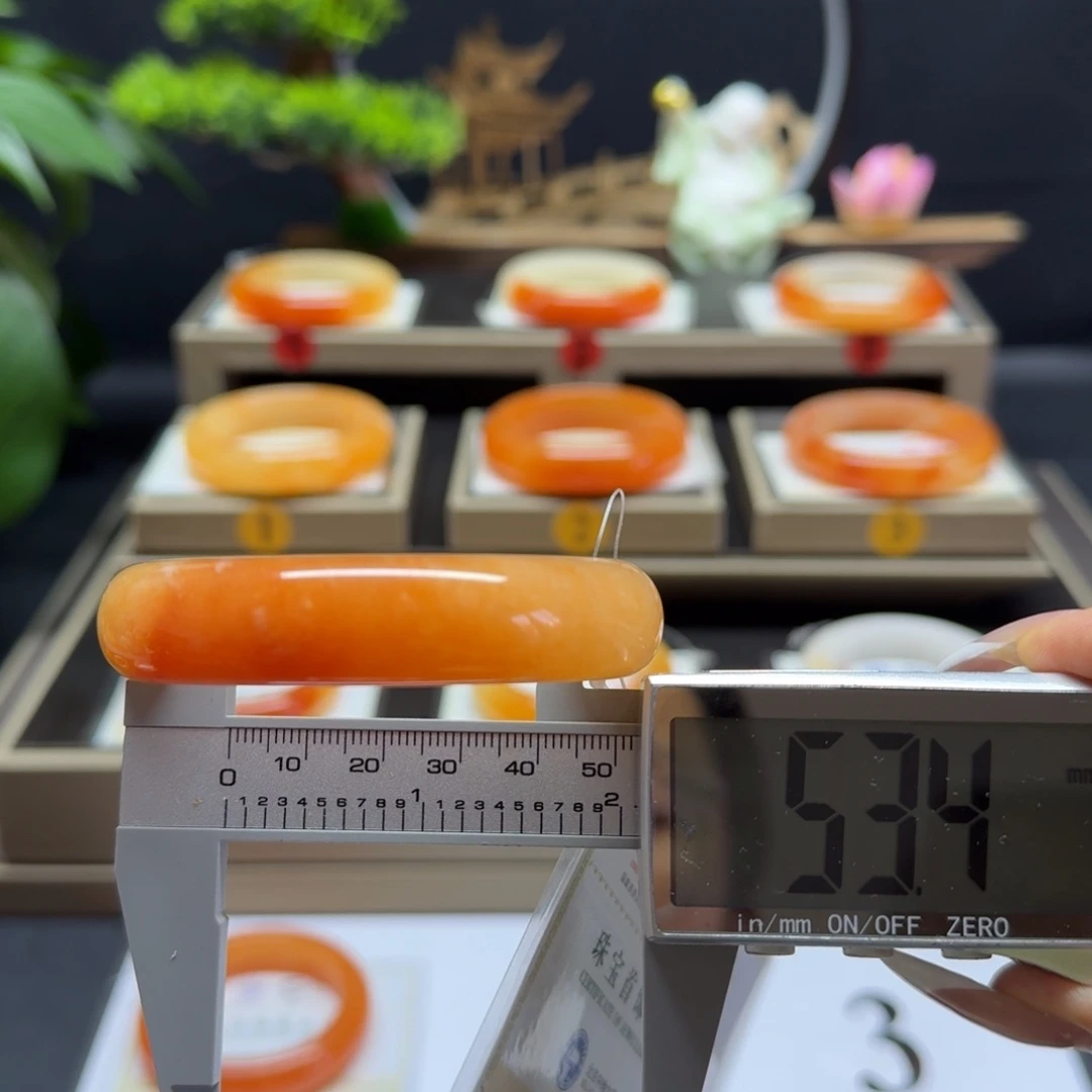 合金石英质玉（黄龙玉）手链