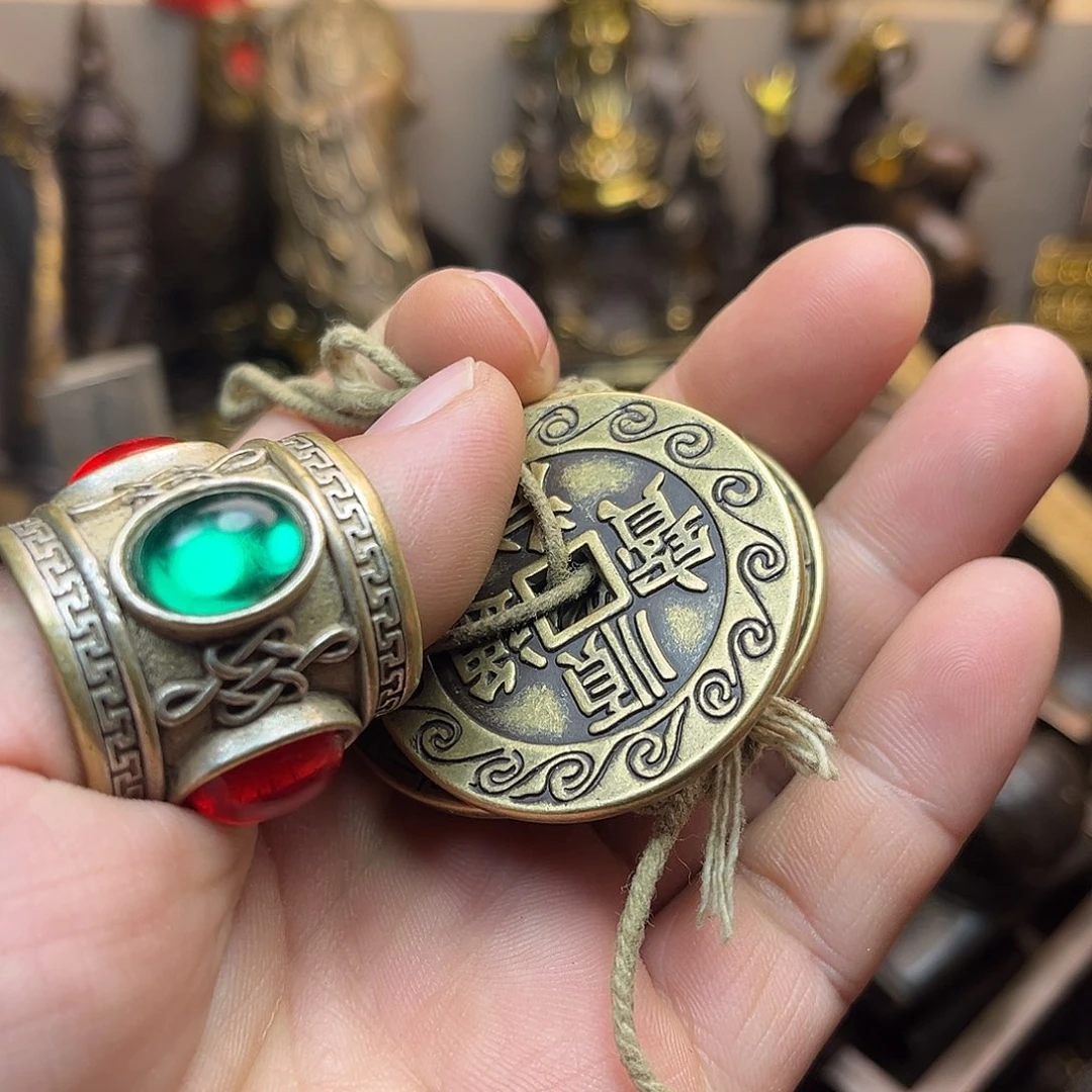 精美铜器工艺品等