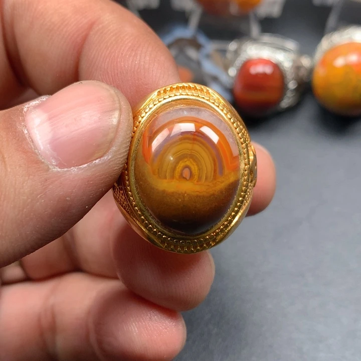 玛瑙/玉髓颈饰未镶嵌阿****心