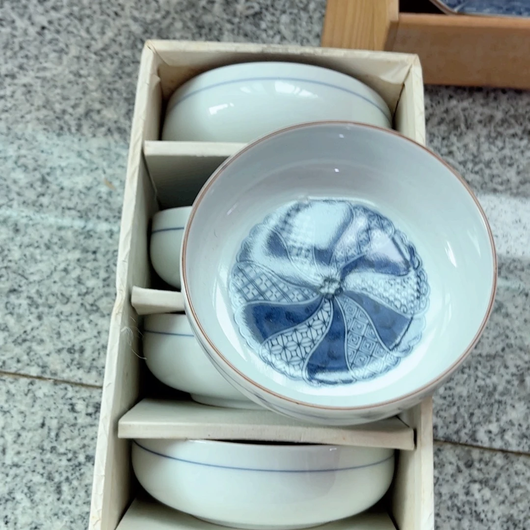 瓷片欢迎光临美桃儿～