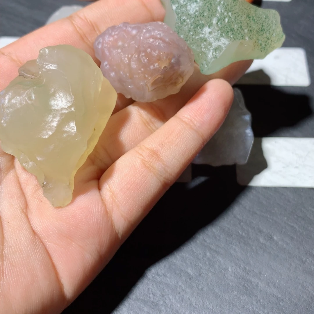 玛瑙/玉髓原石未镶嵌