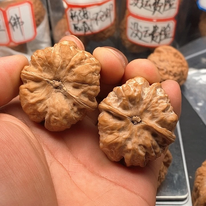 吊坠文玩核桃蛤蟆