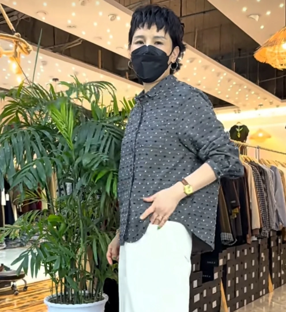 25115秋季长袖亚麻棉波点衬衫高品质宽松显瘦透气百搭上衣