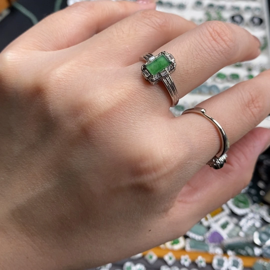 未镶嵌挂件翡翠翡翠