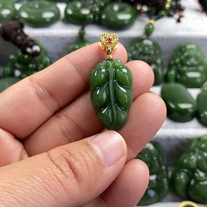 和田玉（碧玉）未镶嵌颈饰27