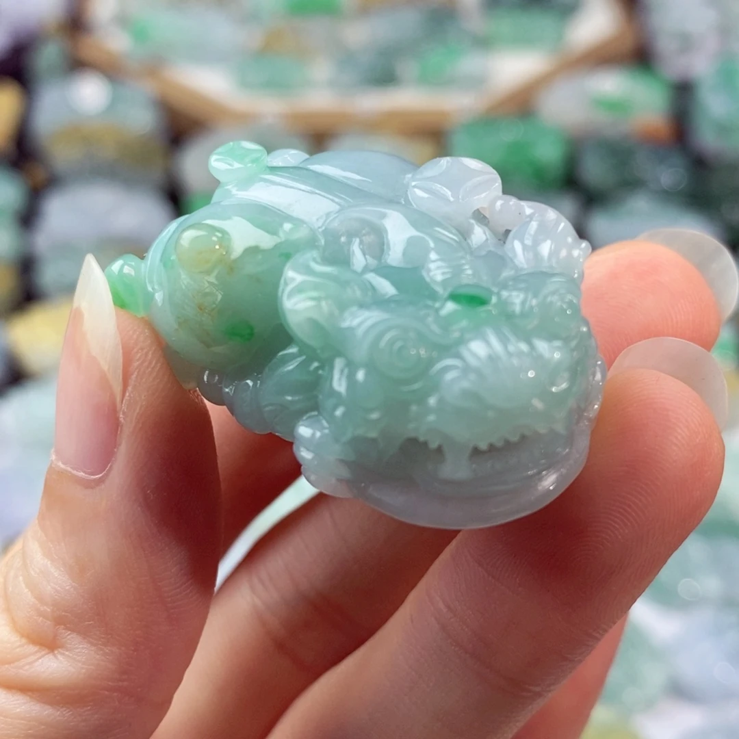 翡翠未镶嵌颈饰天然