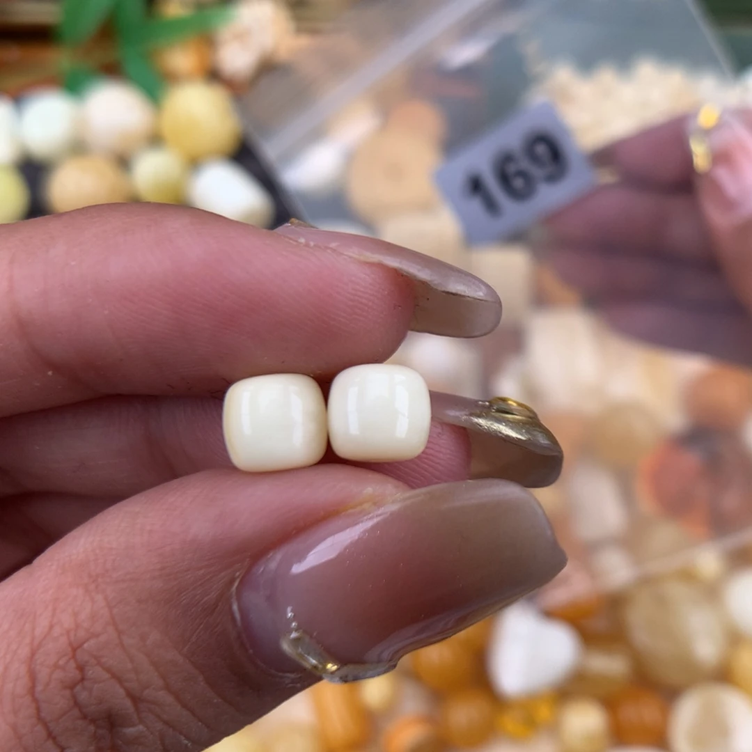 琥珀珠宝奇石未镶嵌7.