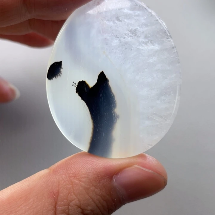 玛瑙/玉髓颈饰未镶嵌s****f