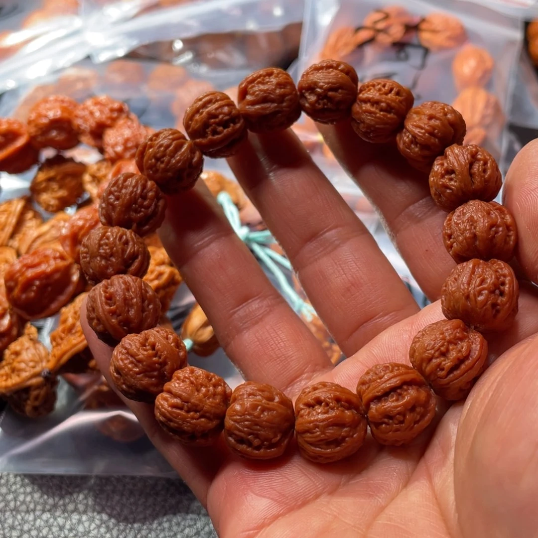 文玩核桃手串暴****?福利